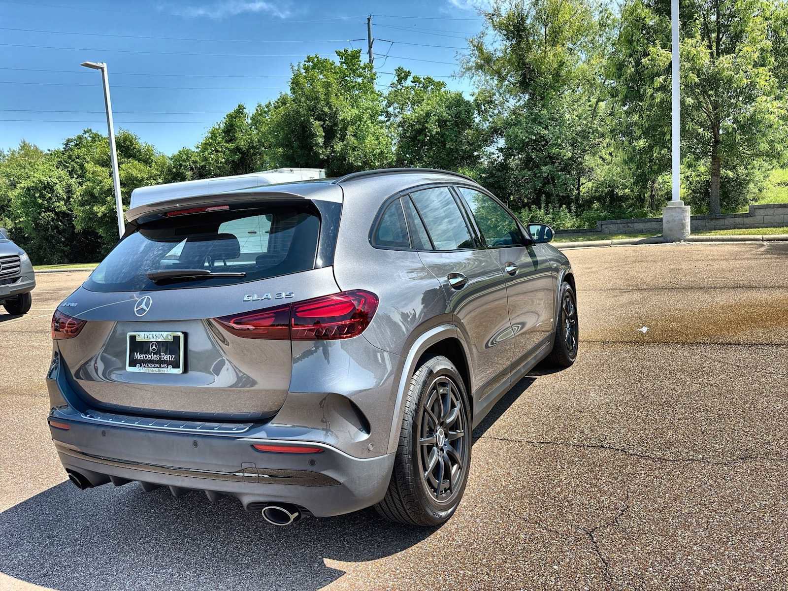Used 2025 Mercedes-Benz GLA 35 AMG 4MATIC image 8
