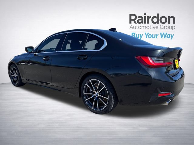 Used 2019 BMW 330i Sedan w/ Premium Package RWD image 5