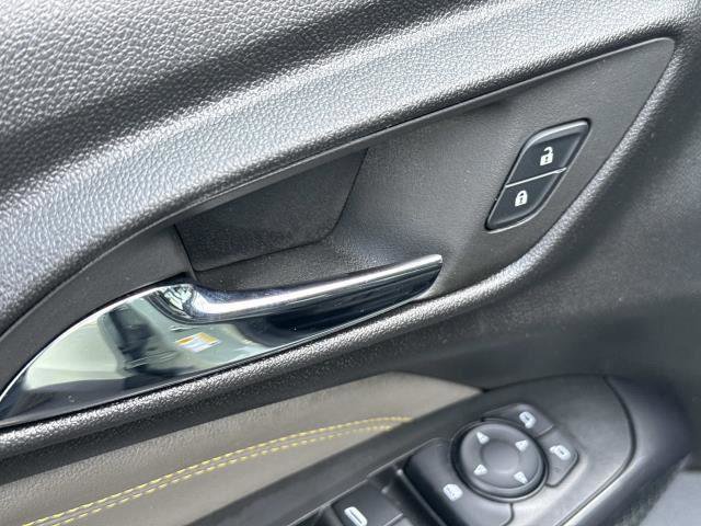 Used 2024 Chevrolet Trax ACTIV w/ Sunroof Package FWD image 7