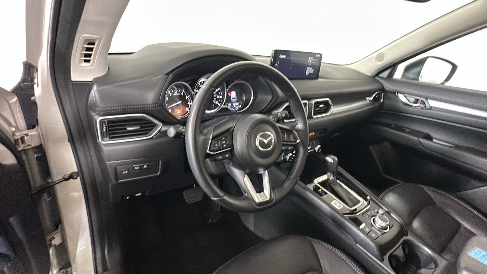 Used 2025 MAZDA CX-5 AWD 2.5 S w/ Preferred Package image 16