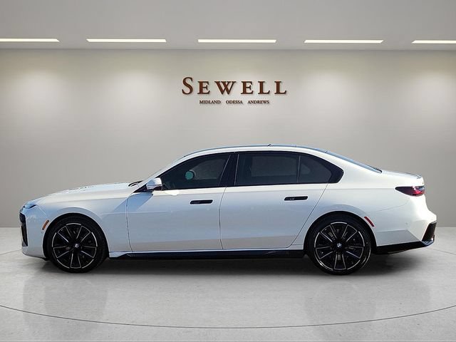 New 2026 BMW i7 xDrive60 w/ Executive Package AWD/4WD image 2