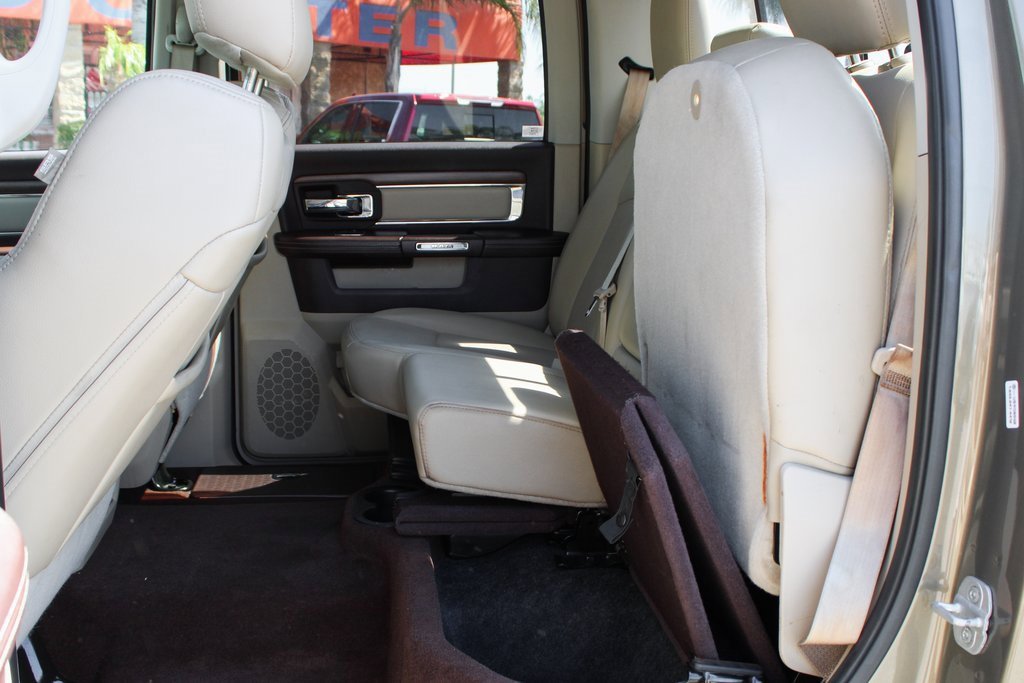 Used 2014 RAM 2500 Laramie w/ Convenience Group image 34