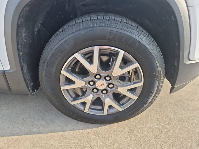 Used 2023 GMC Acadia SLE w/ LPO, Floor Liner Package FWD image 10