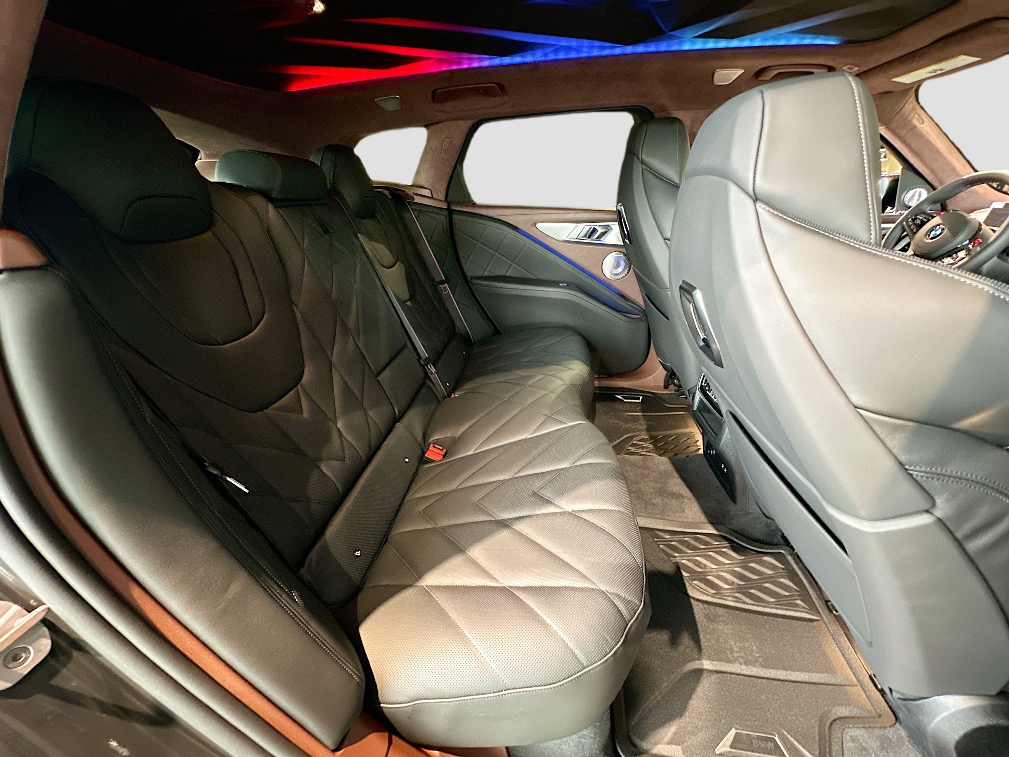 New 2026 BMW XM Label Red image 19