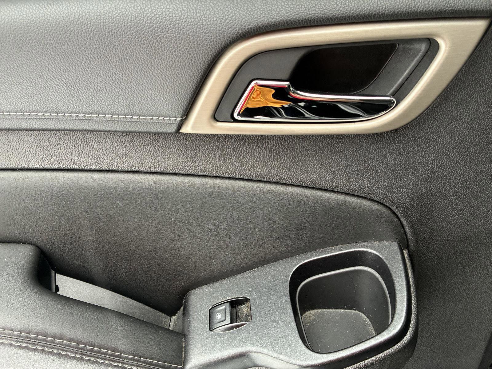 Used 2016 GMC Yukon Denali image 37