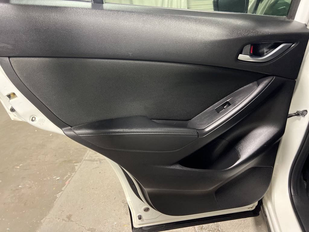 Used 2016 MAZDA CX-5 Touring FWD image 15