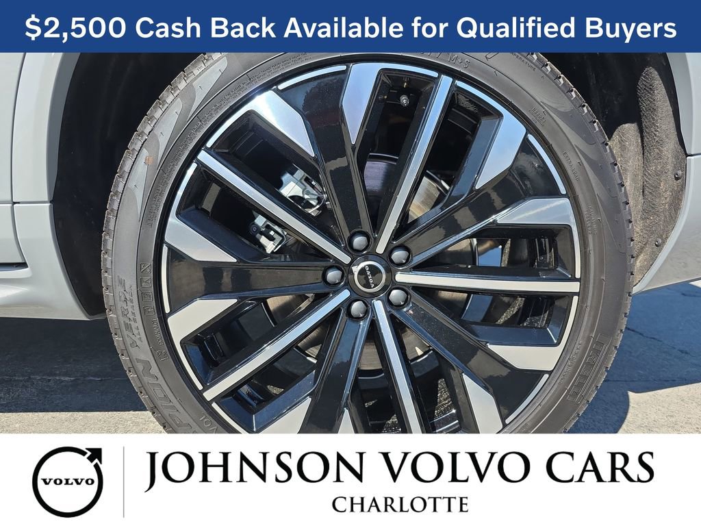 New 2026 Volvo XC90 B6 Ultra w/ Protection Package image 38