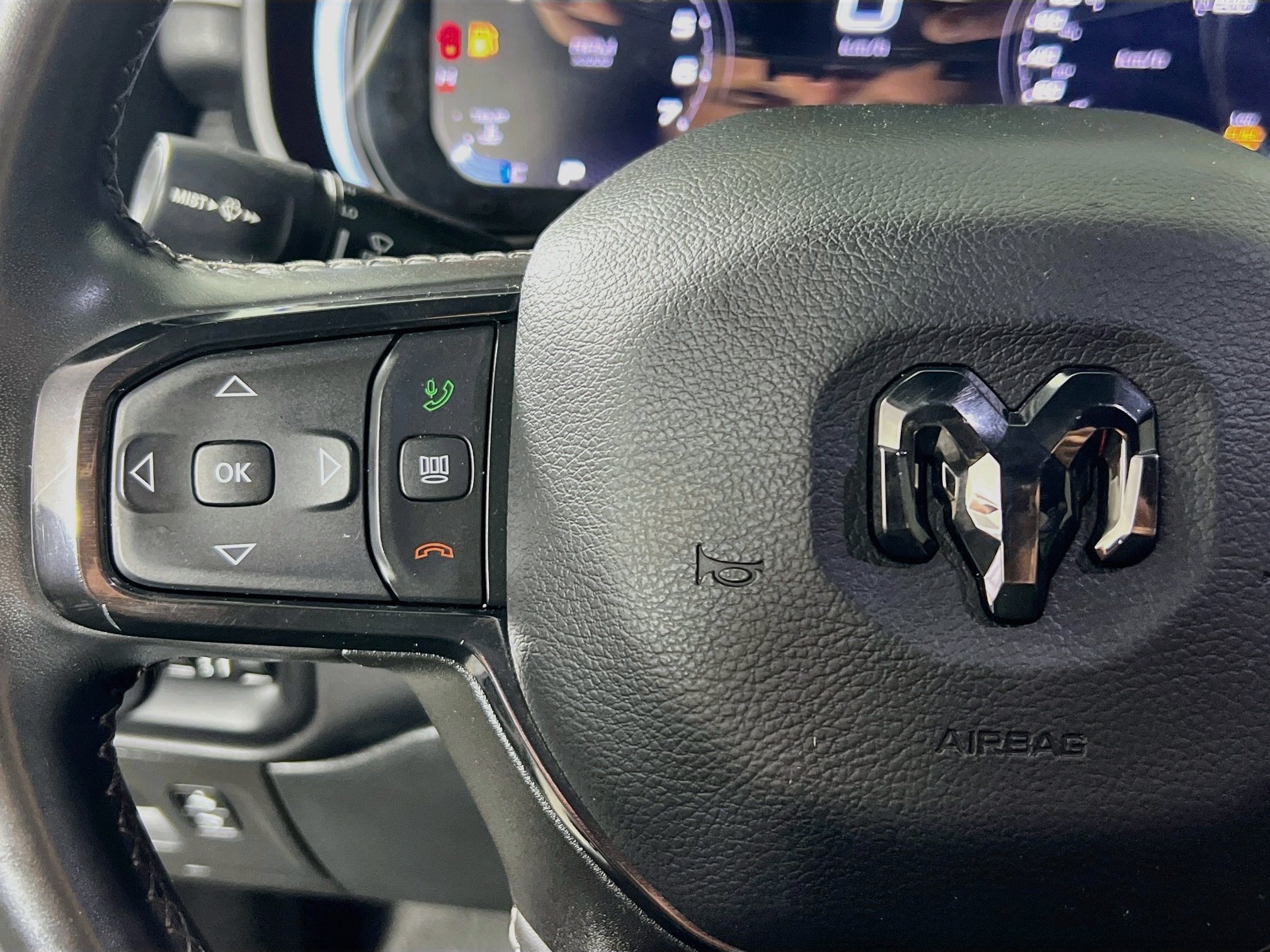 Used 2023 RAM 1500 Limited AWD/4WD image 18