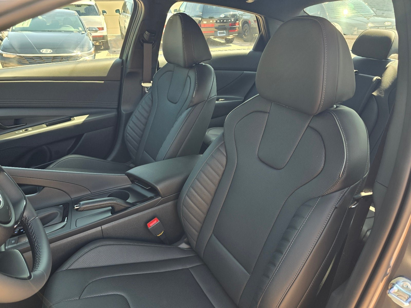 New 2026 Hyundai Elantra SEL Sport FWD image 12