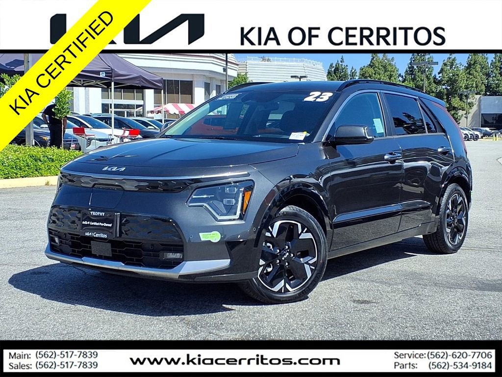 Certified 2023 Kia Niro Wave FWD image 1