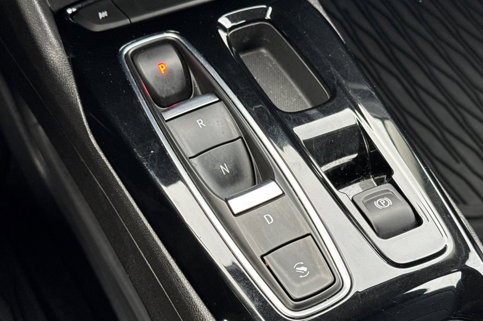 Used 2022 Chevrolet Bolt EUV Premier w/ Super Cruise Package image 22