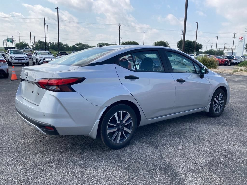 Used 2024 Nissan Versa S w/ S Plus Package FWD image 5