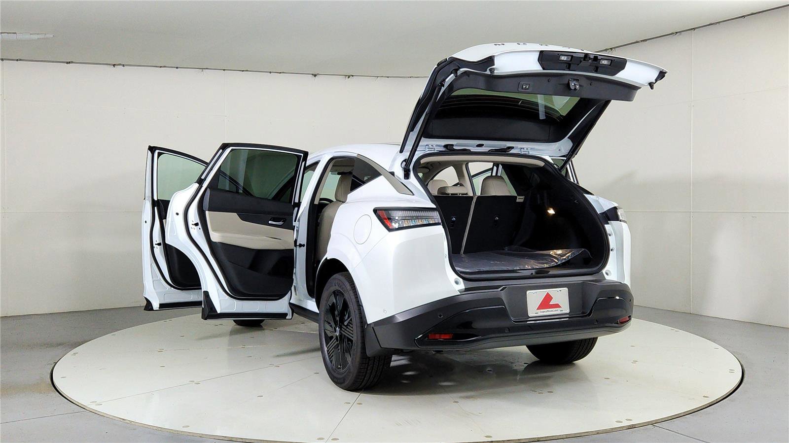 Used 2025 Nissan Murano SV image 11