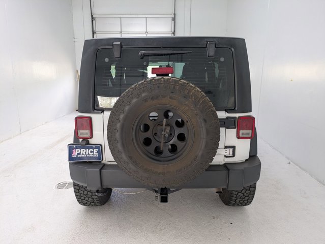 Used 2016 Jeep Wrangler Unlimited Sport w/ Connectivity Group image 7