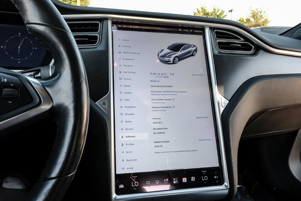 Used 2017 Tesla Model S 100D AWD/4WD image 17