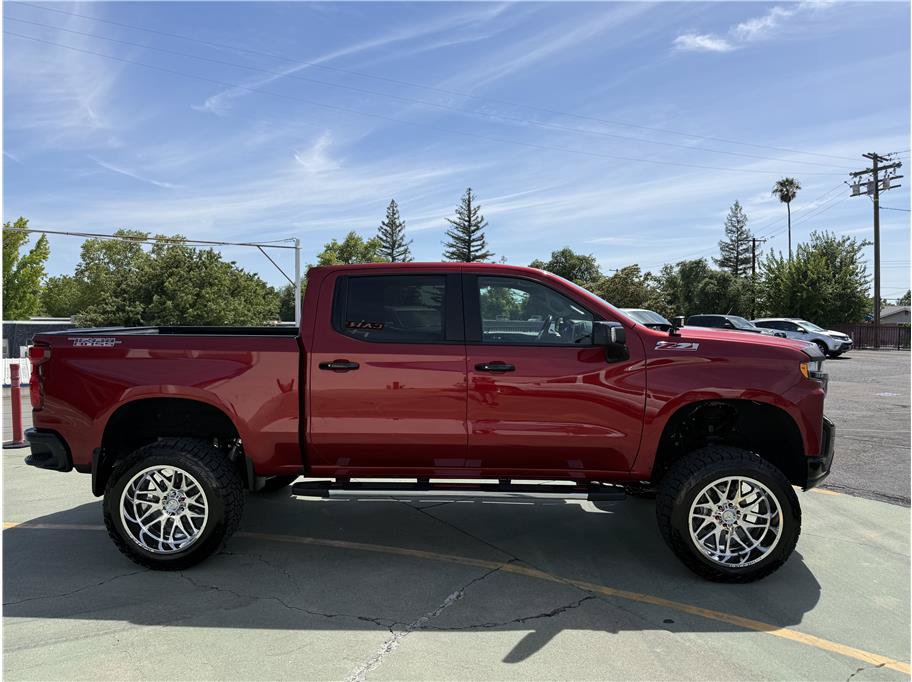 Used 2019 Chevrolet Silverado 1500 LT Trail Boss AWD/4WD image 5