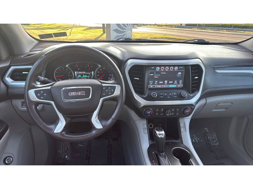 Used 2017 GMC Acadia SLT image 28