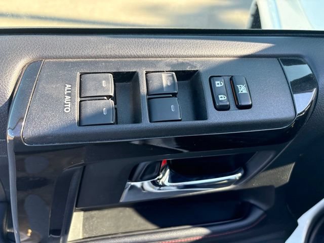 Used 2021 Toyota 4Runner TRD Off-Road Premium AWD/4WD image 23