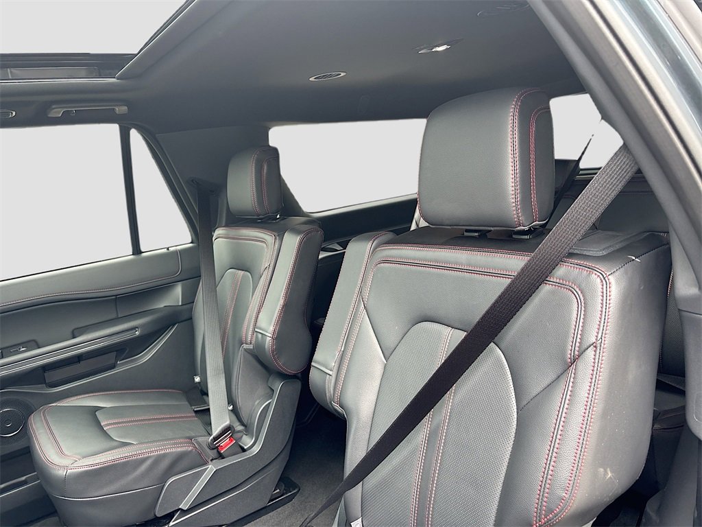 Used 2024 Ford Expedition Max Limited image 26