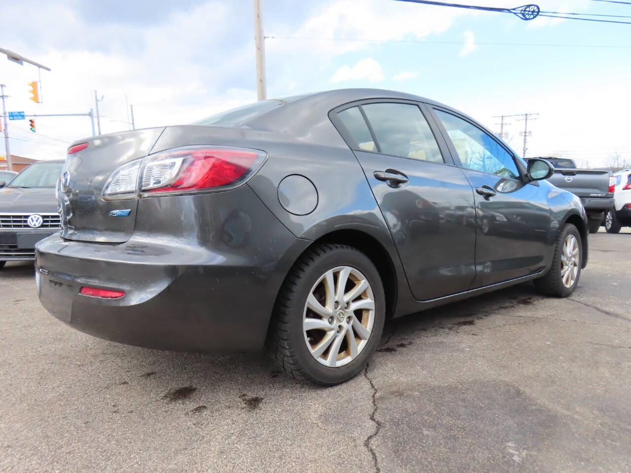 Used 2012 MAZDA MAZDA3 i Touring image 2