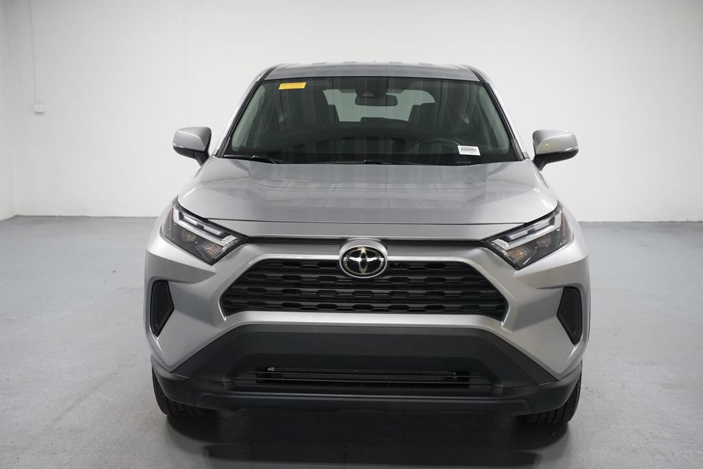Certified 2025 Toyota RAV4 LE FWD image 2