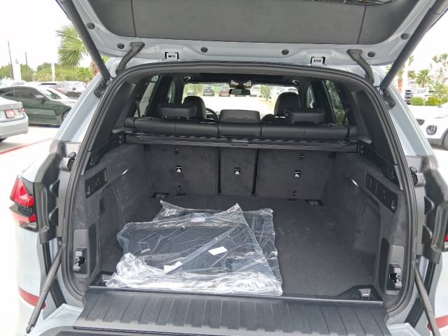 New 2026 BMW X5 sDrive40i w/ M Sport Package RWD image 6