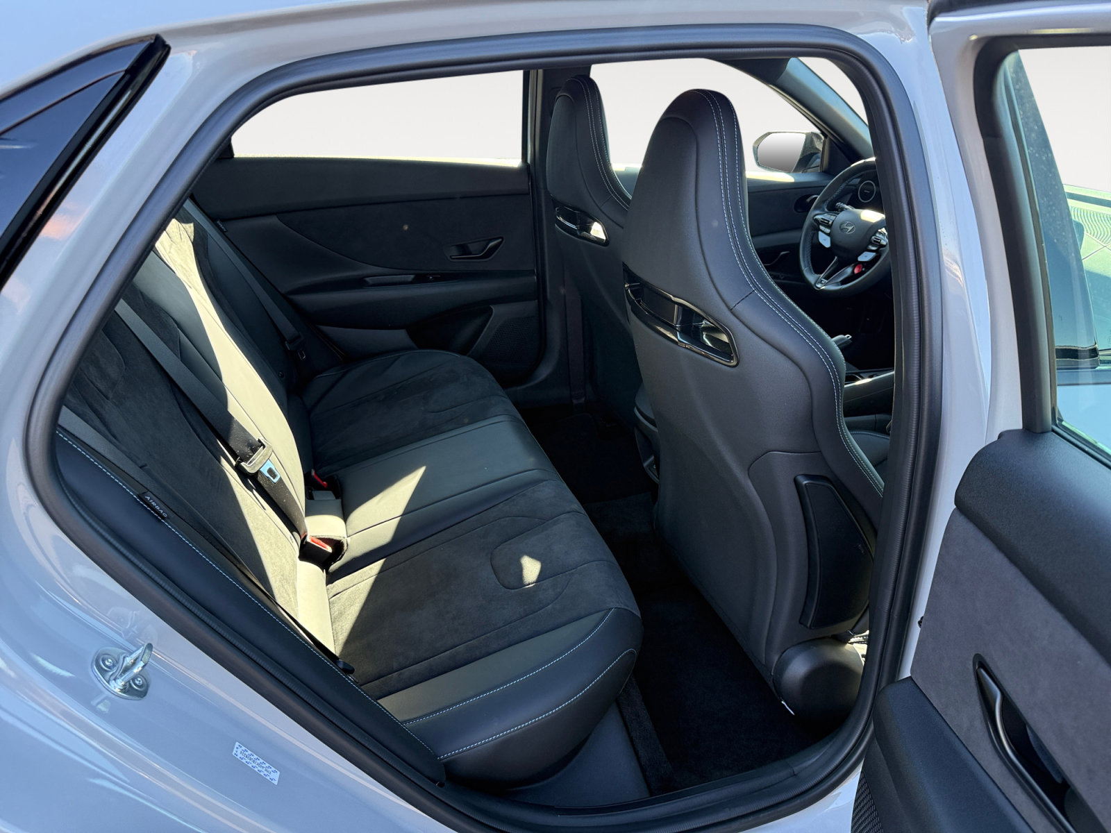 Certified 2024 Hyundai Elantra N image 18