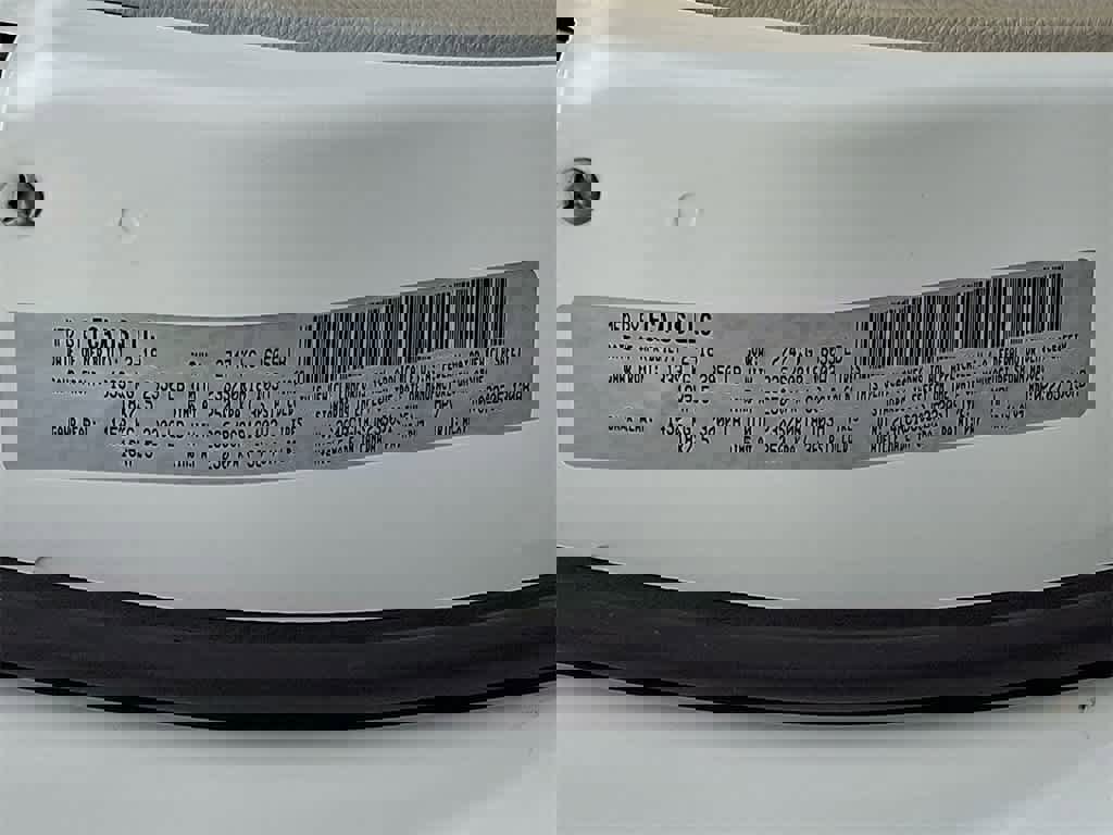 Used 2018 Chrysler Pacifica Limited image 29