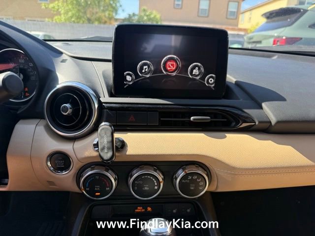 Used 2020 MAZDA MX-5 Miata Grand Touring RWD image 5