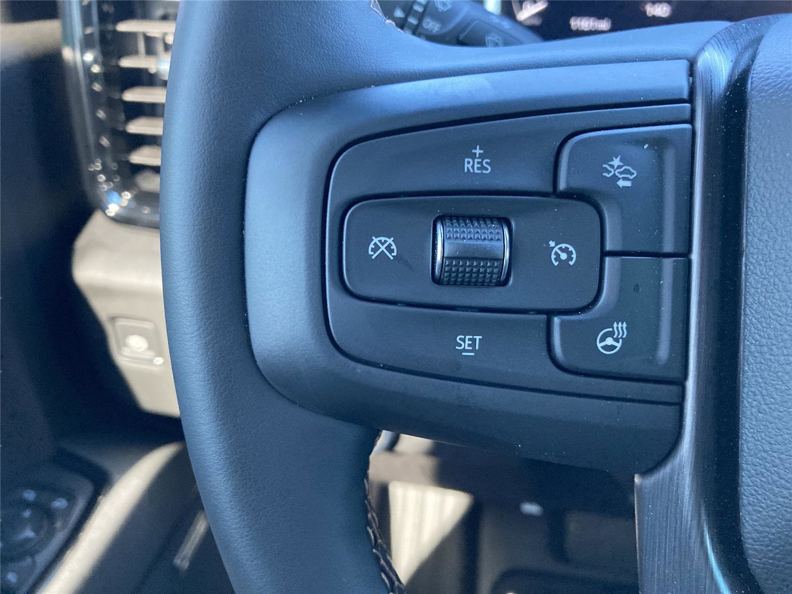 New 2026 GMC Sierra 2500 AT4 w/ AT4 Premium Plus Package image 27