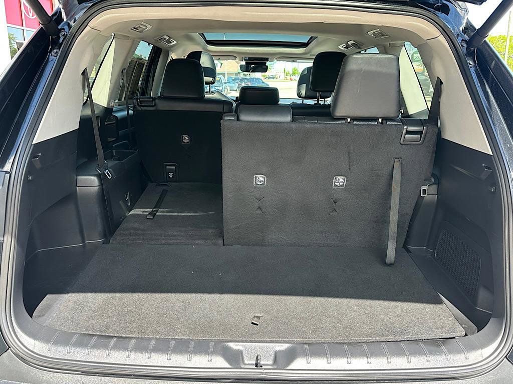 Used 2024 Toyota Grand Highlander AWD image 9