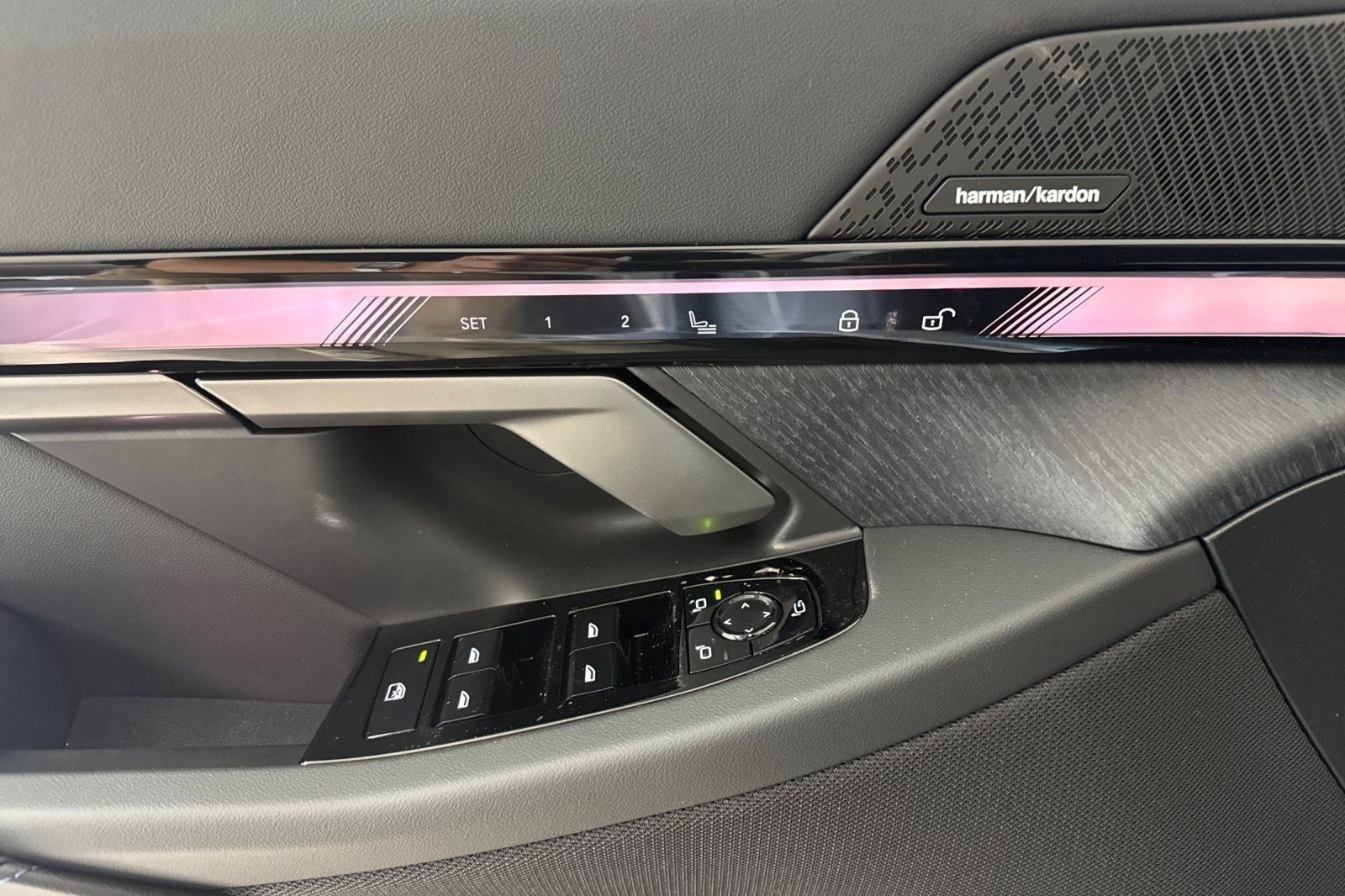 New 2027 BMW i5 eDrive40 RWD image 13