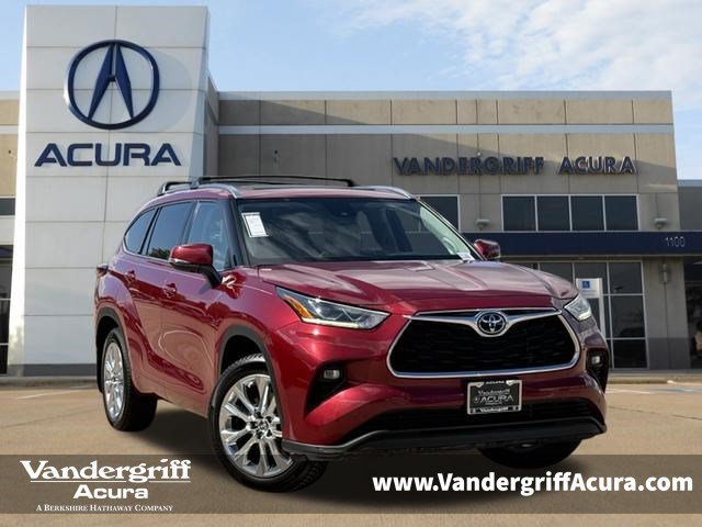 Used 2023 Toyota Highlander Limited AWD/4WD image 1