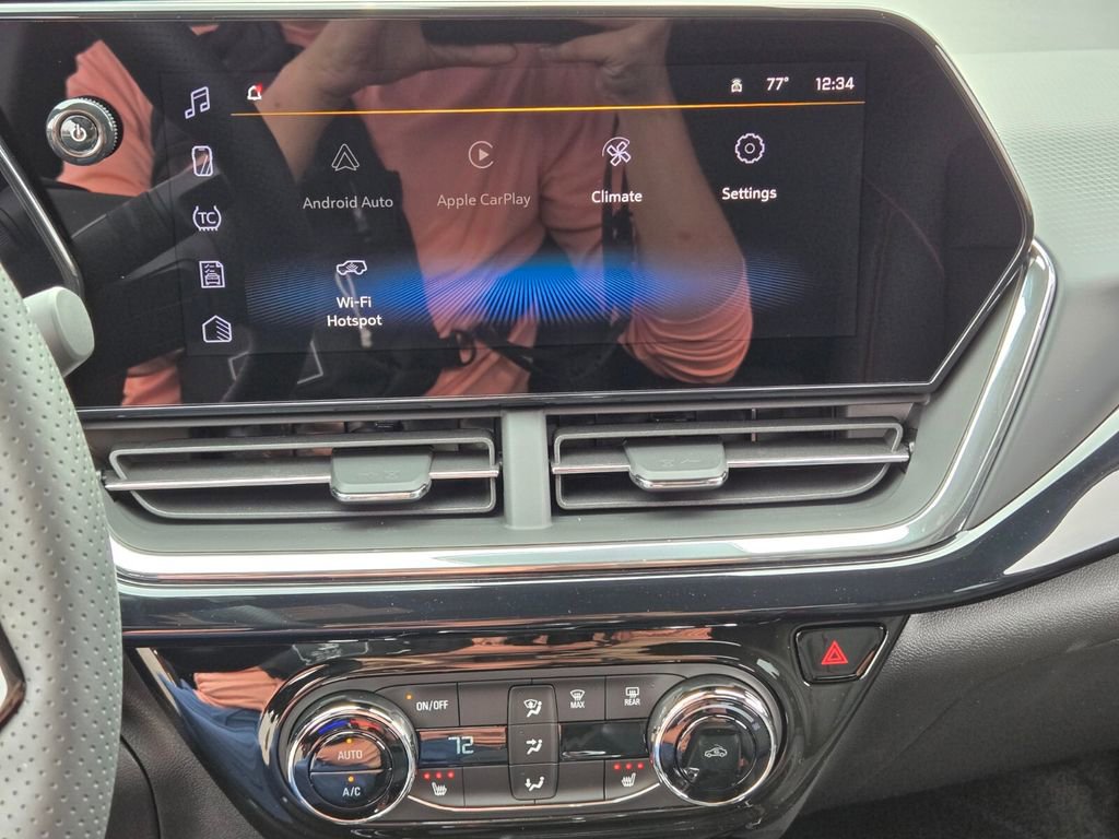 New 2026 Chevrolet Trax RS image 16