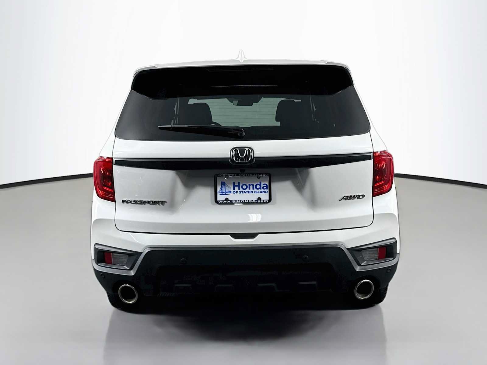 Used 2023 Honda Passport EX-L image 6
