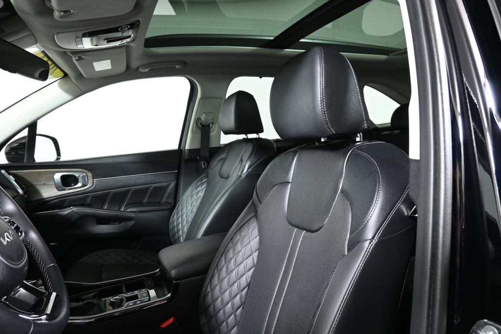 Used 2023 Kia Sorento SX Prestige AWD/4WD image 16