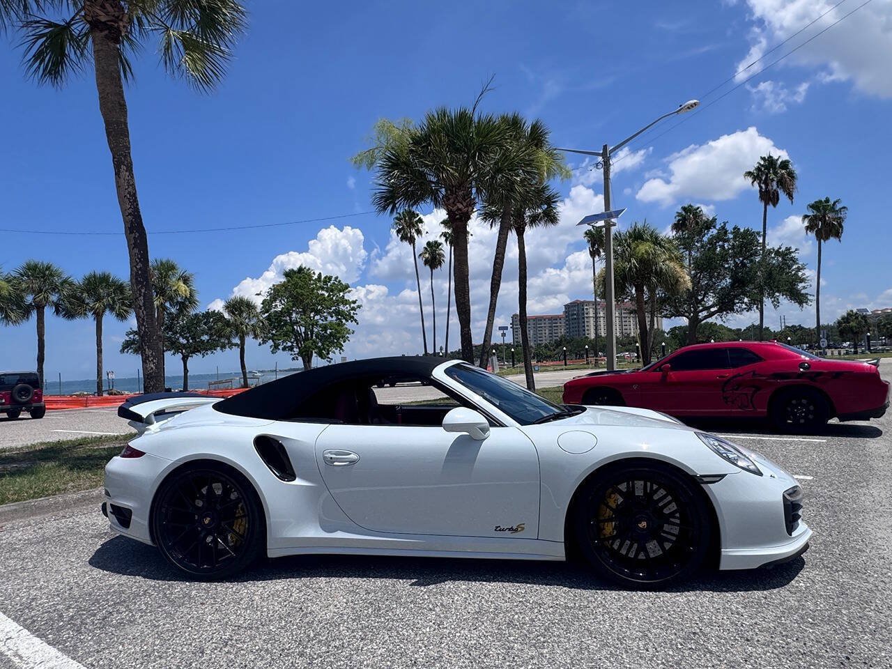 Used 2015 Porsche 911 Turbo S AWD/4WD image 20