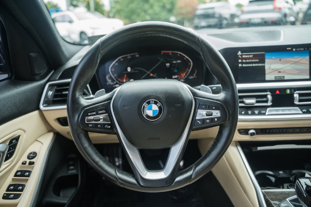 Used 2020 BMW 330i xDrive Sedan w/ Convenience Package AWD/4WD image 30