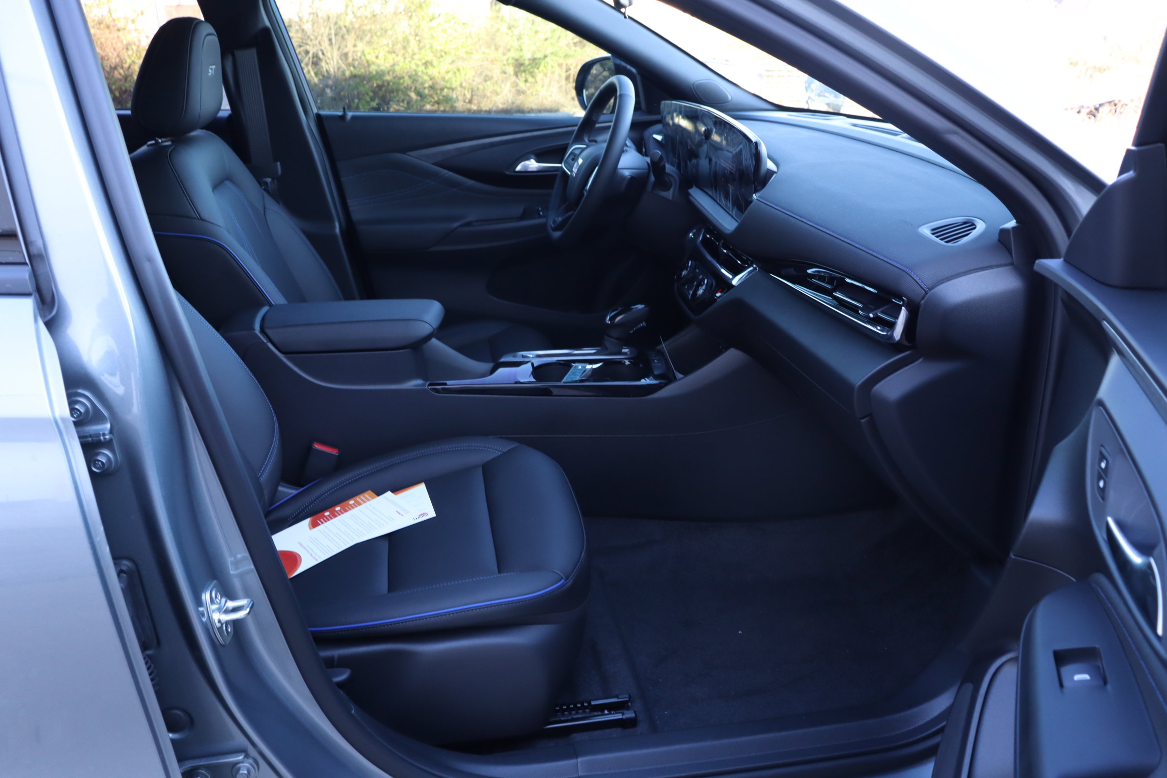 New 2026 Buick Envista Sport Touring w/ Convenience I Package image 24