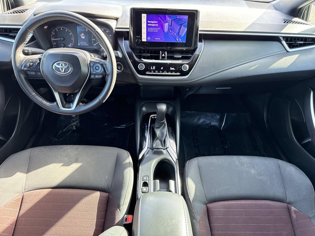 Used 2023 Toyota Corolla SE image 16