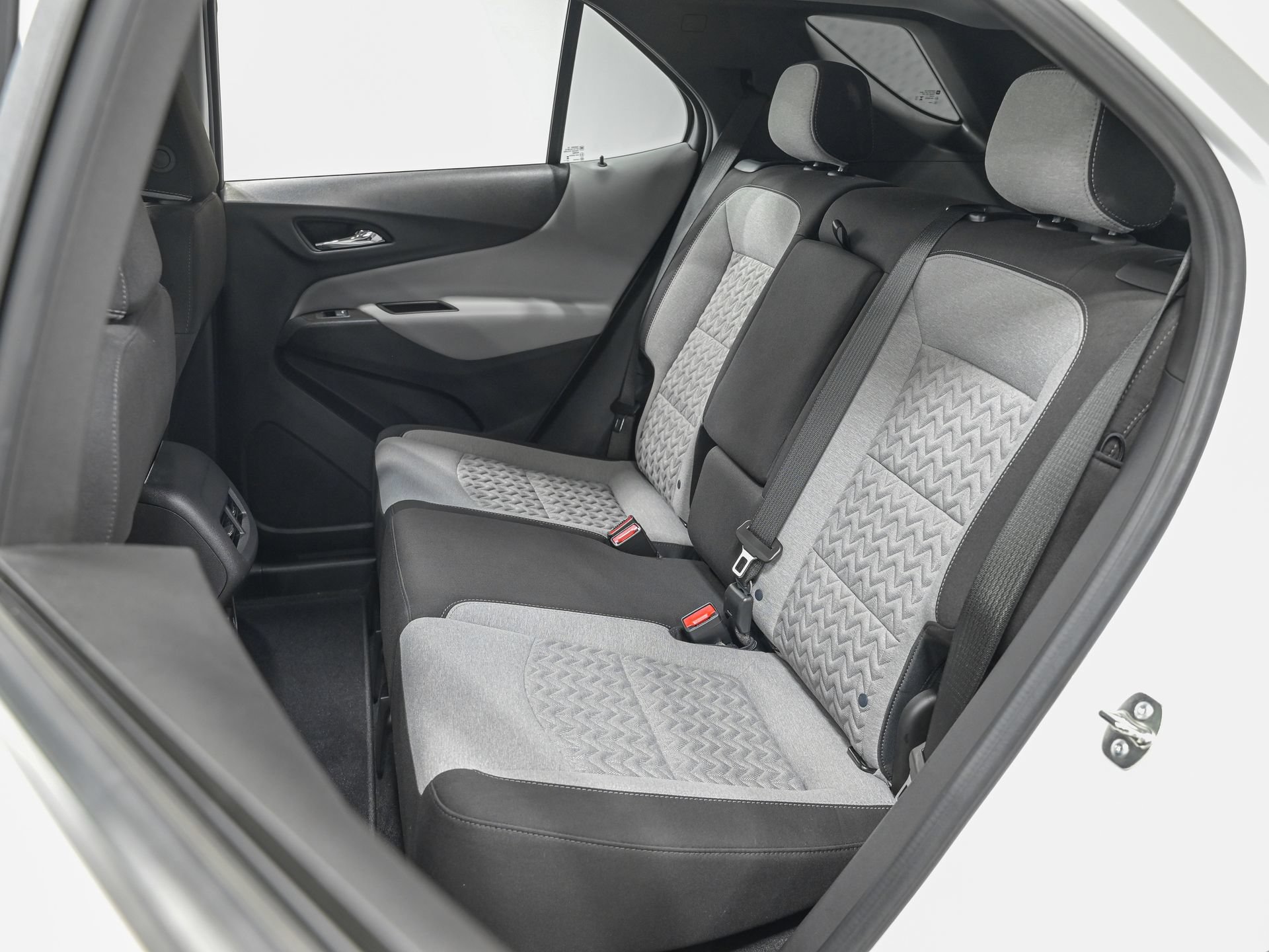 Used 2024 Chevrolet Equinox LS FWD image 26