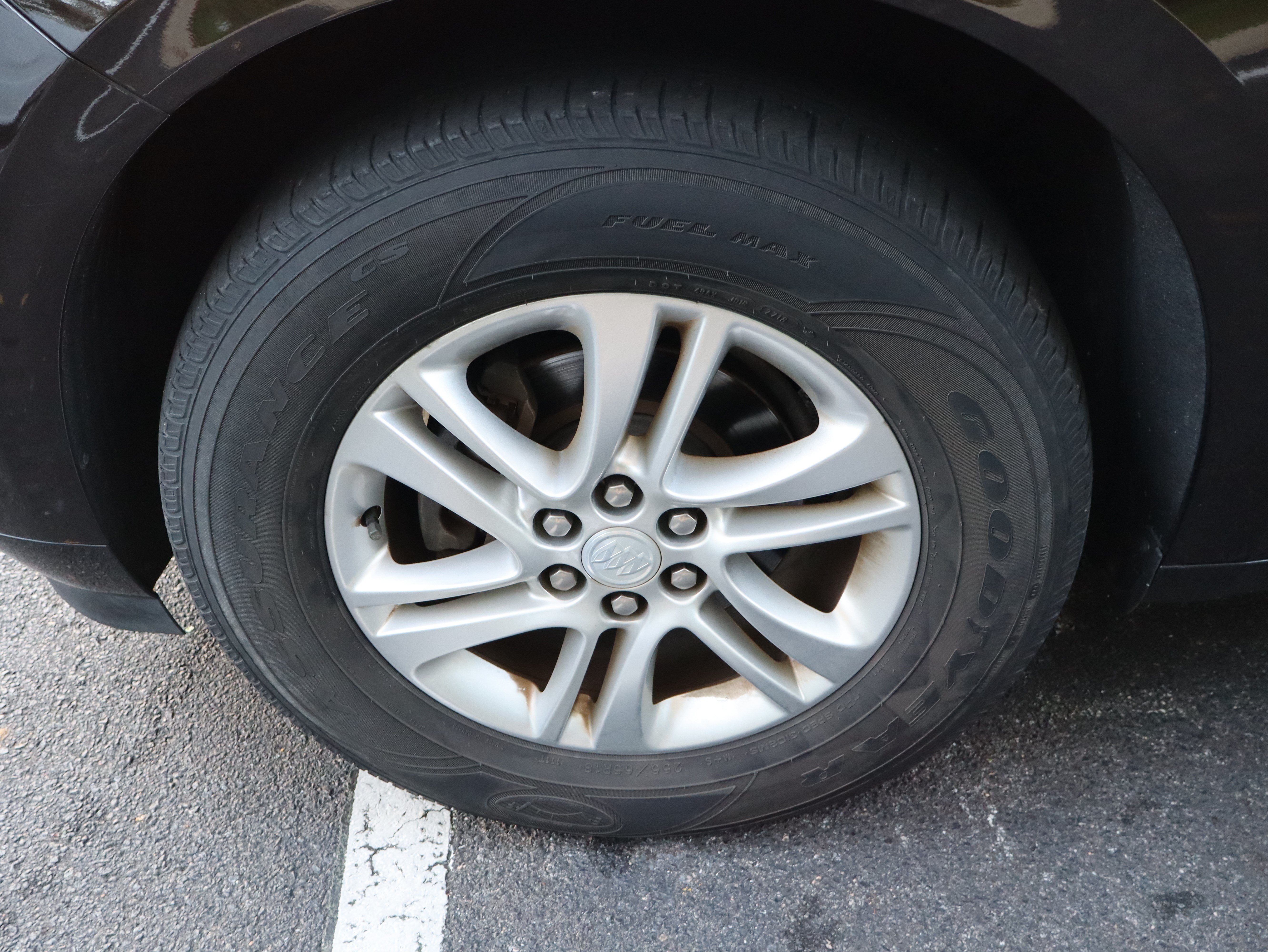 Used 2019 Buick Enclave Essence FWD image 15