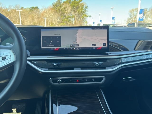 Used 2025 BMW X7 xDrive40i image 18