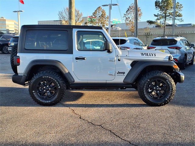 Used 2022 Jeep Wrangler Willys image 21