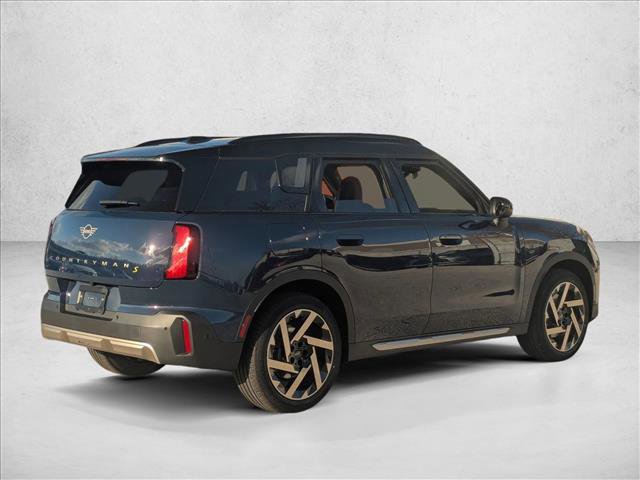 New 2025 MINI Cooper Countryman SE image 2