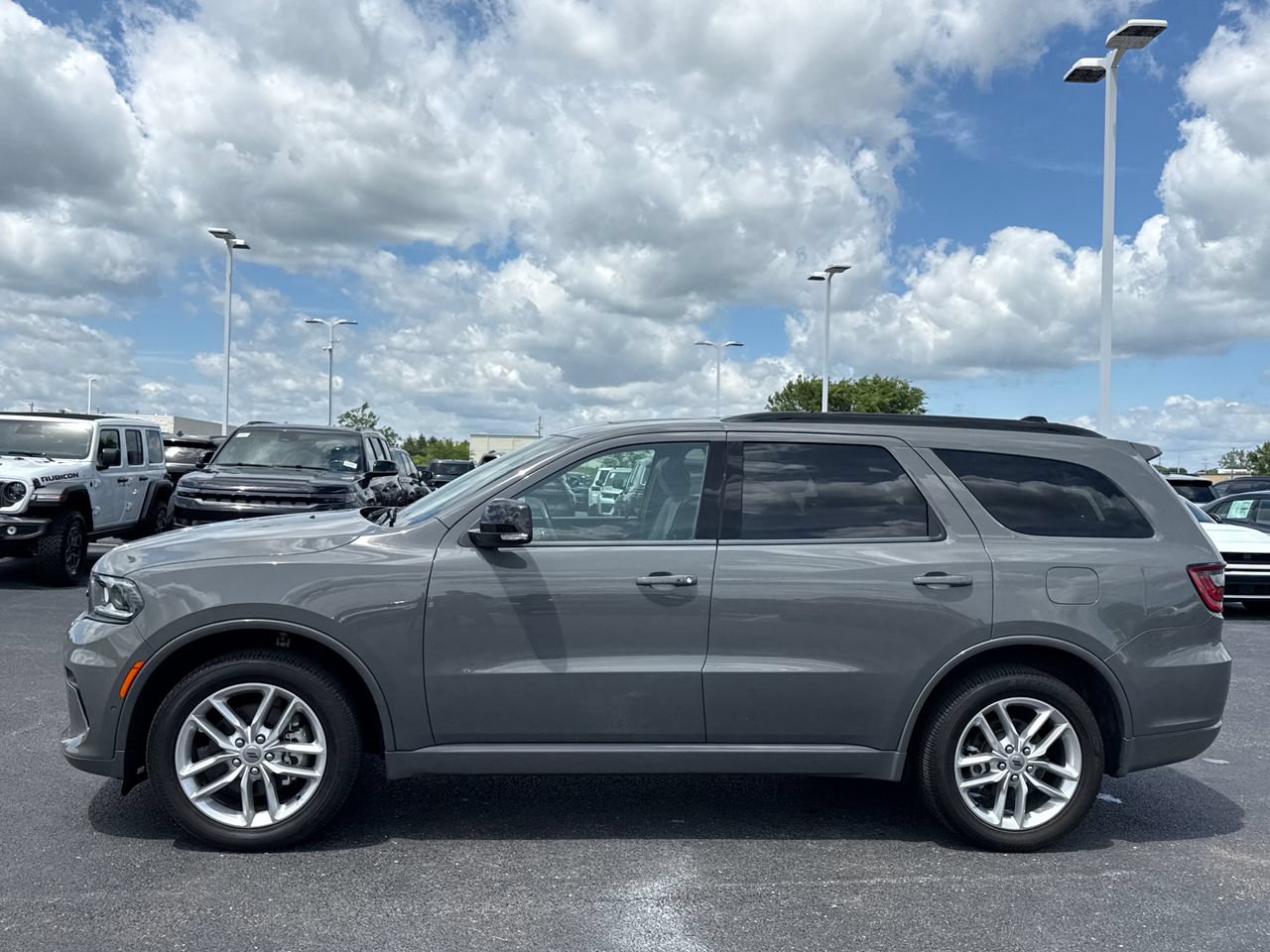 Used 2024 Dodge Durango GT AWD/4WD image 6