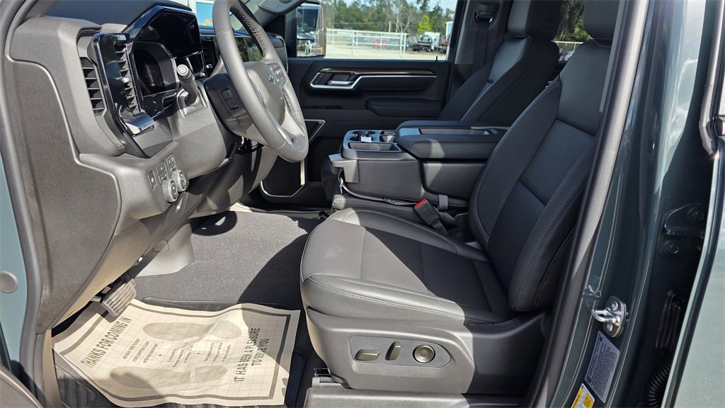 New 2026 Chevrolet Silverado 2500 LT w/ Trail Boss Package image 17