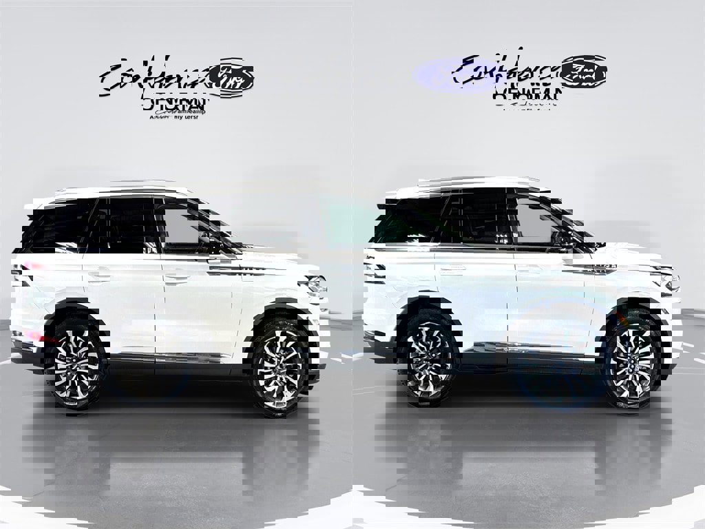 Used 2024 Lincoln Aviator Reserve image 10