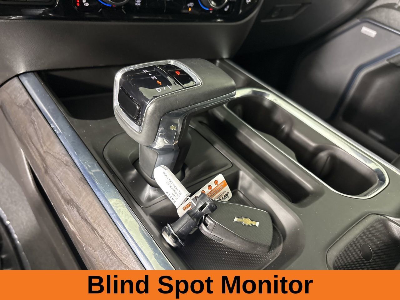 Used 2024 Chevrolet Silverado 1500 LTZ w/ Z71 Off-Road Package image 18