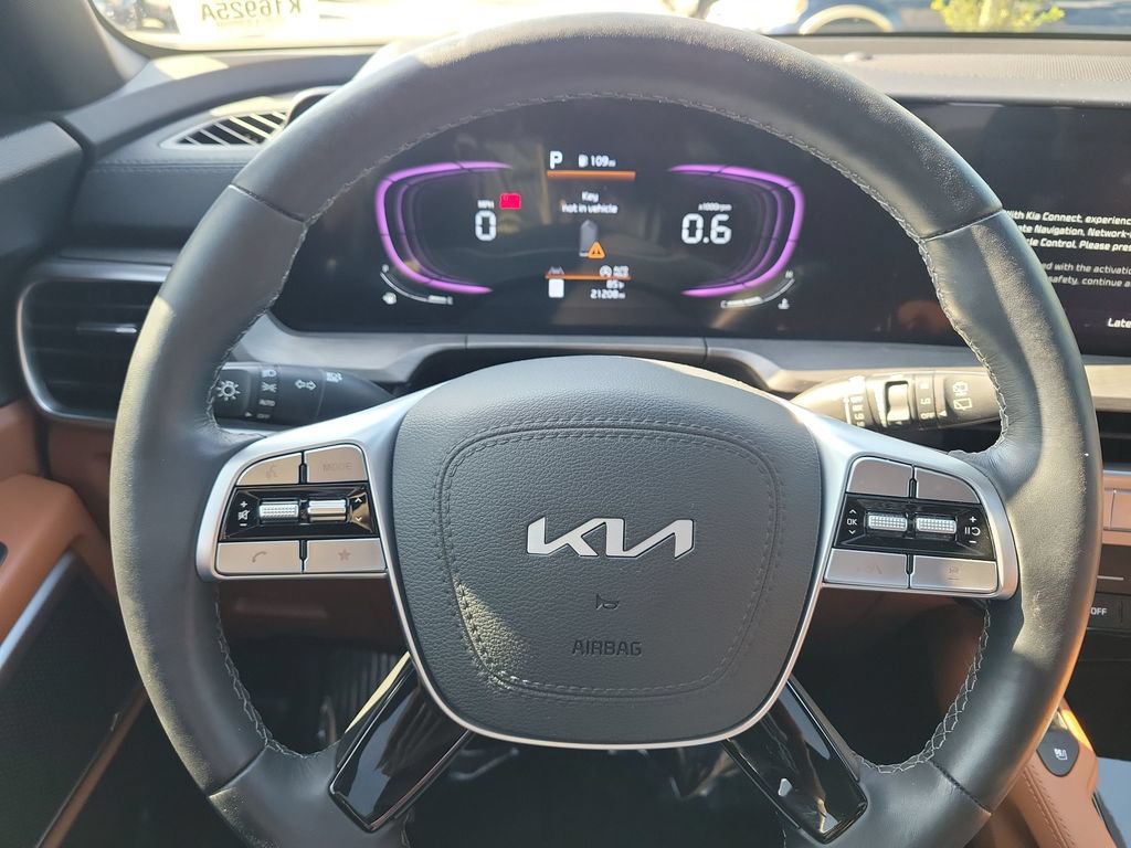 Certified 2025 Kia Telluride EX X-Line AWD/4WD image 8